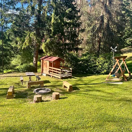 Lenka Chalet Štrba